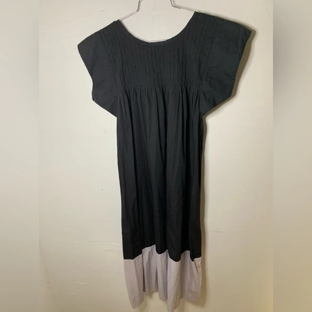 Vintage Handmade Pleated Floral House Dress/ Muumuu​ - Picture 2 of 14